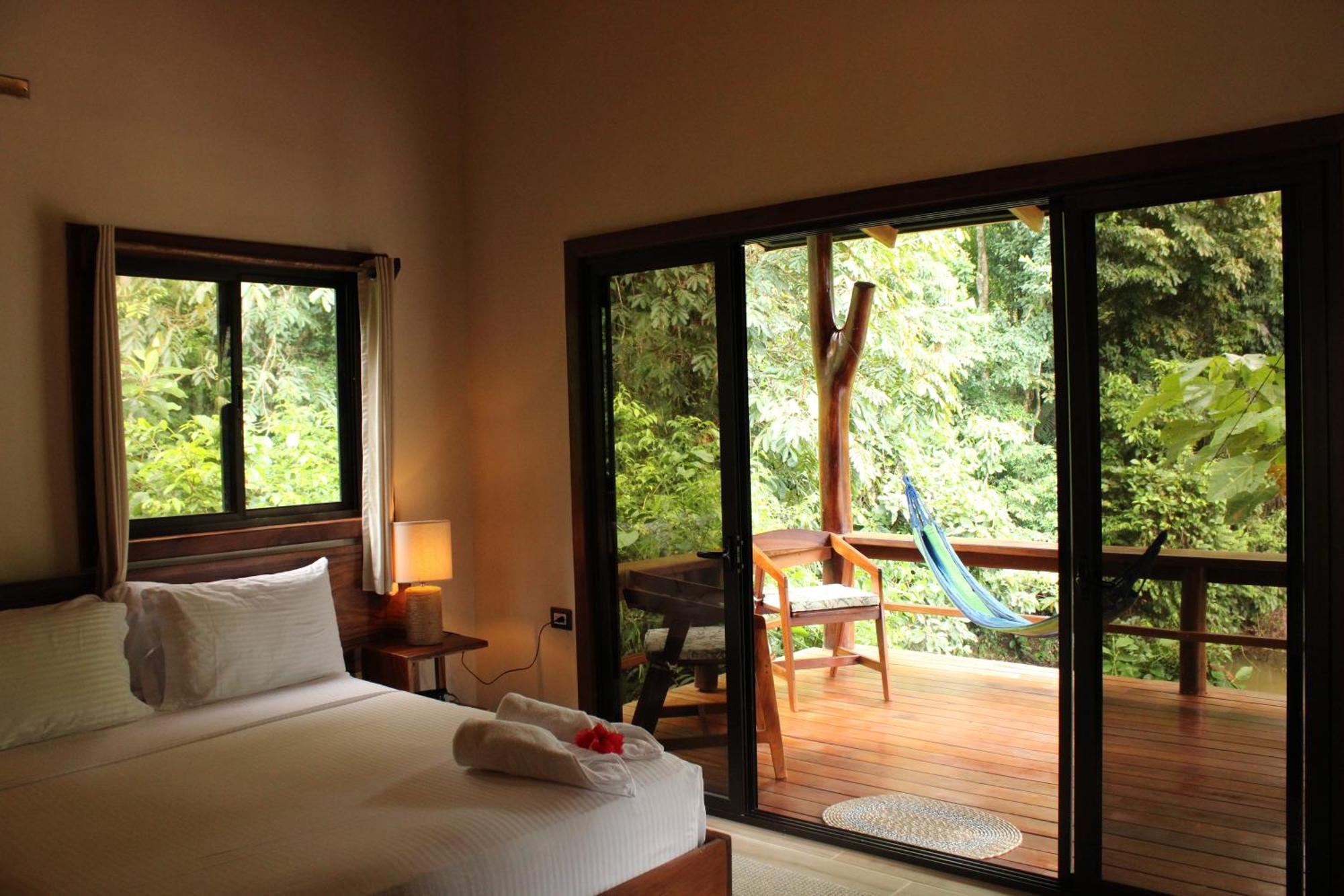 Natural Drake Bay Hotel Boutique Exterior foto