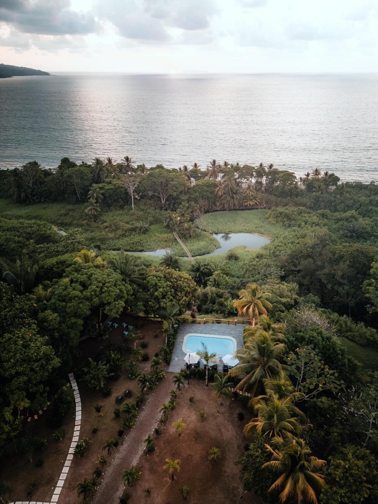 Natural Drake Bay Hotel Boutique Exterior foto